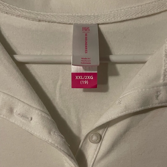 No Boundaries White Collared Tee - Picture 2 of 2